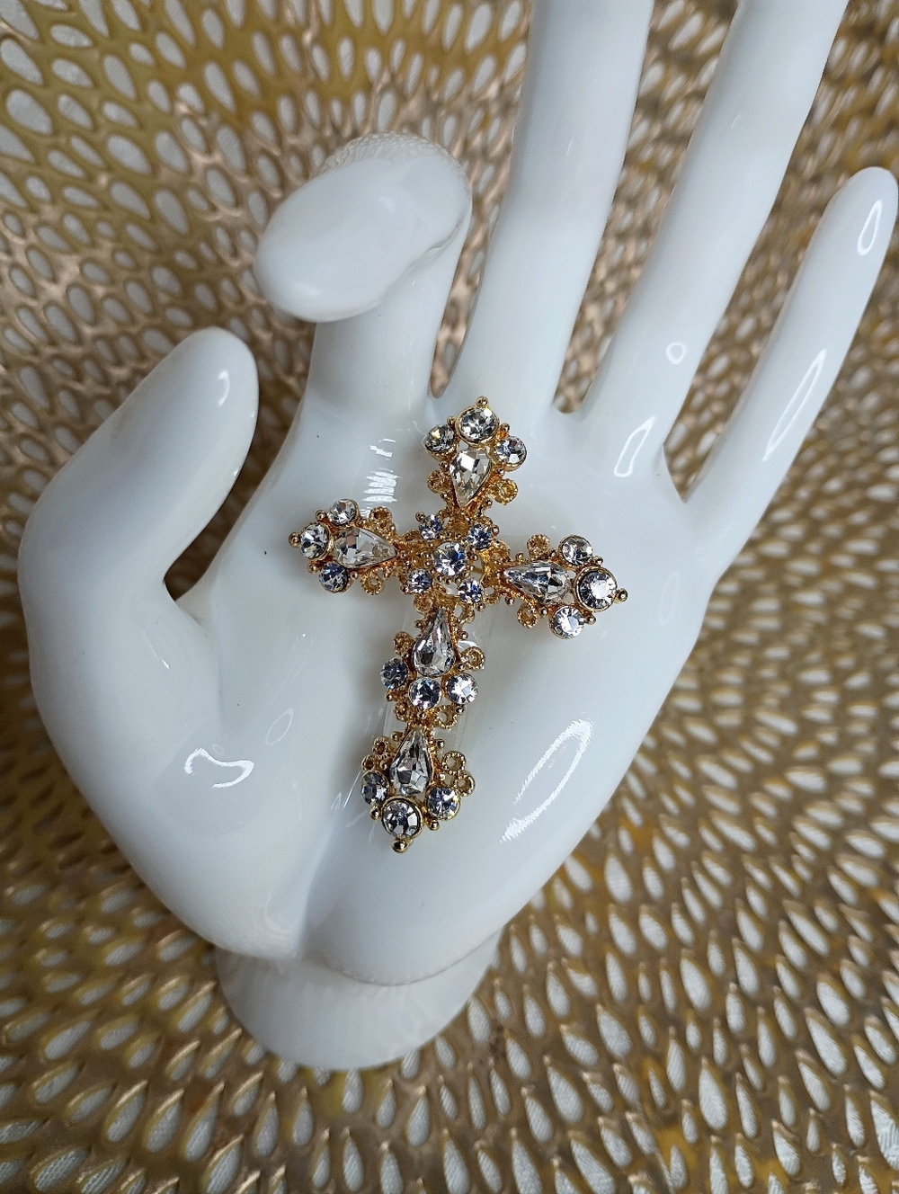 Gold and Crystal Cross Brooch/Pendant